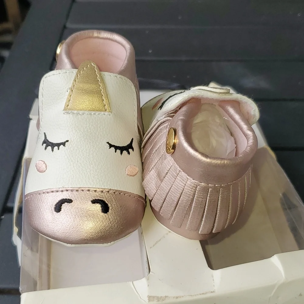 New Nicole Miller NY Stepping Stones Babygirl Infant Unicorn Booties Size 0-6 mo